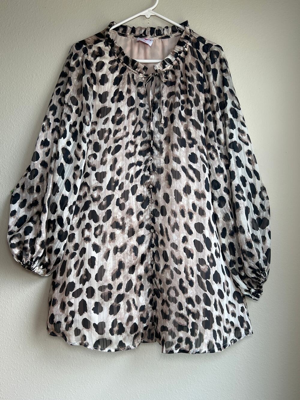 Buddy Love Leah Leopard Print Button Up Dress Metallic Lined Tie Neck Size Small